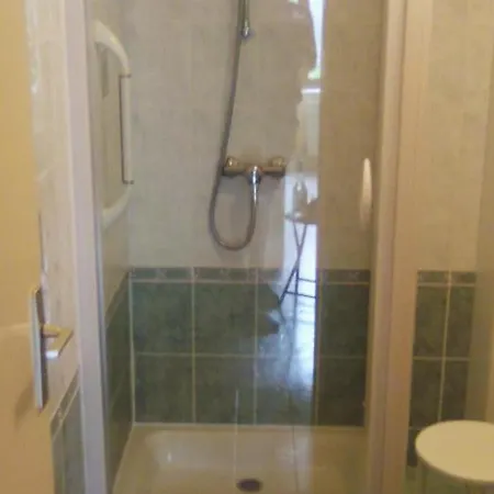 Gite Chaleureux Avec Jardin, Proche De Salers, Activites Nature Et Sports D'hiver, Wi-fi Inclus - Fr-1-742-372 * Drugeac